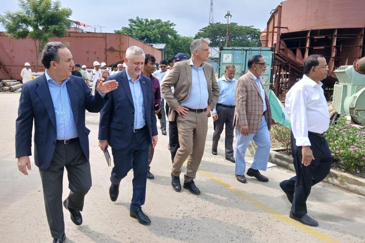 Visit by the Ambassadors of EU, Netherlands and Spain at our Narayangonj Dockyeard2