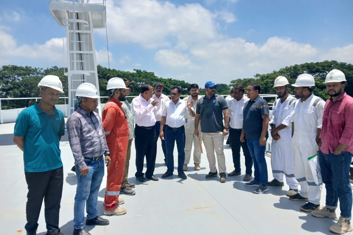 BIWTC new chairman ATM Abdul Bari Danny Visited KSBL Narayanganj Yard. (2)